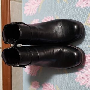 Women's Baretraps Boots, Size 10